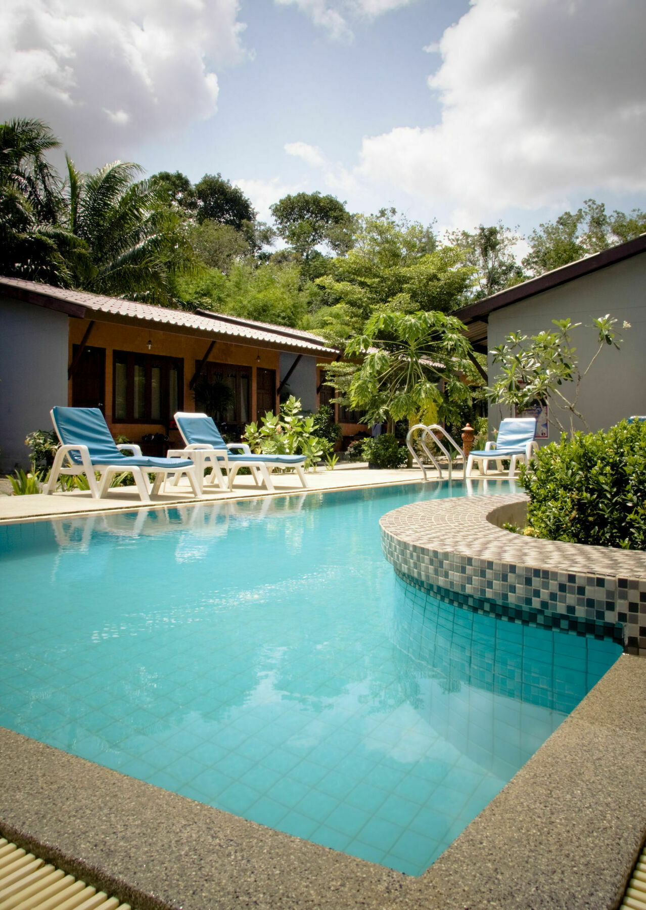 Siam 2* Phuket